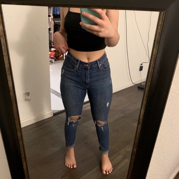 LEVIS HIGH RISE JEANS💛 - Picture 2 of 5